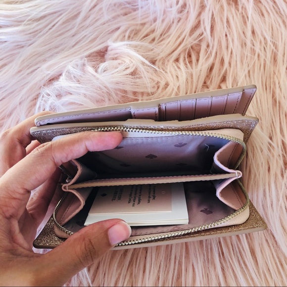 Kate Spade Joeley Medium bifold Wallet Rose Gold - Picture 6 of 8